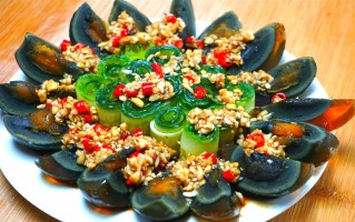 制作凉菜的短视频 云南德宏咖啡跨界做凉菜：大胆创新搅动的不只是味蕾